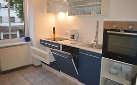 Nette Altbauwohnung Nur 10 Min Von Der City